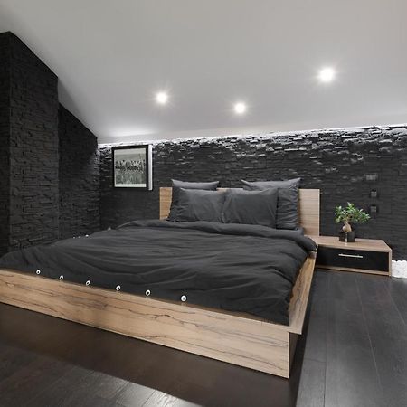Apartamento The Attic Zagreb Exterior foto